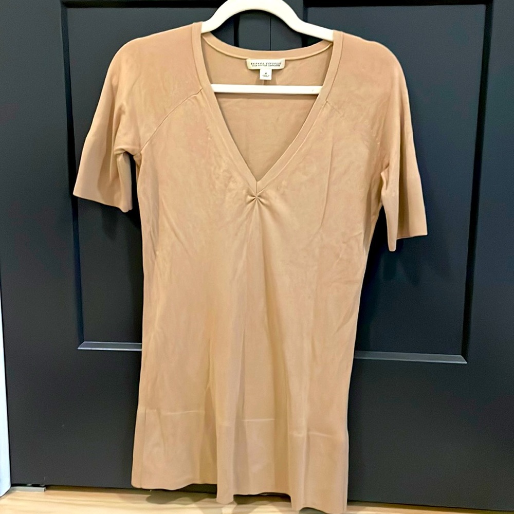 Great condition!! Silk cotton cashmere blend tan Banana Republic shirt